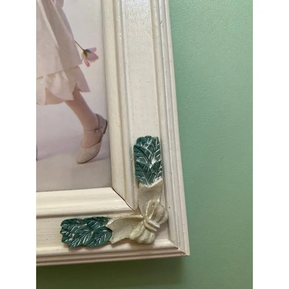Vintage Wood Ceramic Frame 90s 5X7 Frame Cottagecore